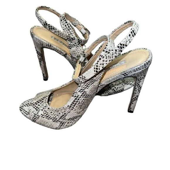 Women's BCBGeneration Snake Print Heels Size 6M/36 White - Picture 3 of 6